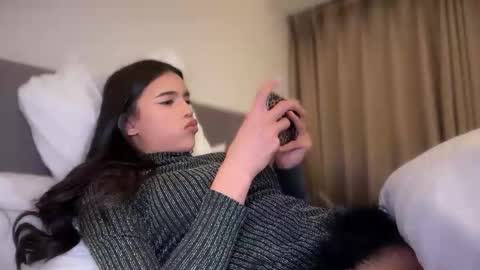 babysabrinaxx online show from December 2025 08:40:02 AM