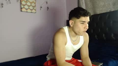 Hey Im Zayn good to see u here online show from October 2025 08:18:02 PM