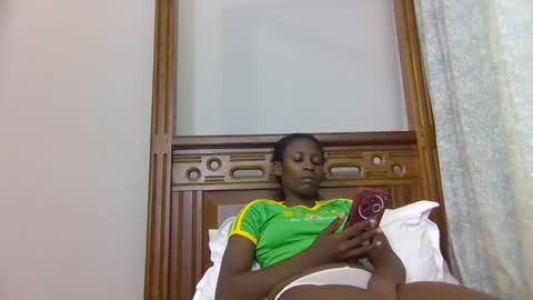 Snapshot of babytylerr chatting on November 2025 06:57:02 AM babytylerr online show from November 2025 06:57:02 AM