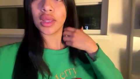 babyynaughty online show from September 2025 07:01:01 AM