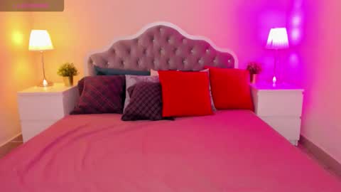 babyyulli online show from November 2025 11:09:02 AM