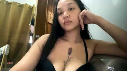 Snapshot of babyzarah2002 chatting on September 2025 08:05:01 AM zarah online show from September 2025 08:05:01 AM