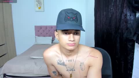 bad_boy__777 online show from March 2025 10:26:01 PM