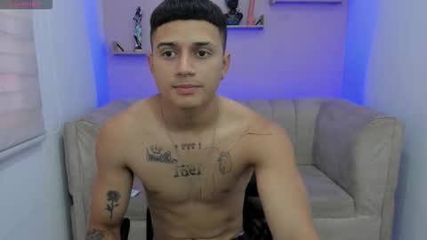 bad_boy__777 online show from September 2025 06:40:01 PM