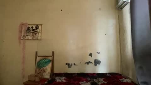 AMARA - FOLLOW ME AND THUMBS UP online show from April 2026 11:32:01 PM