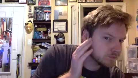 Hylian97 online show from November 2025 08:14:01 AM