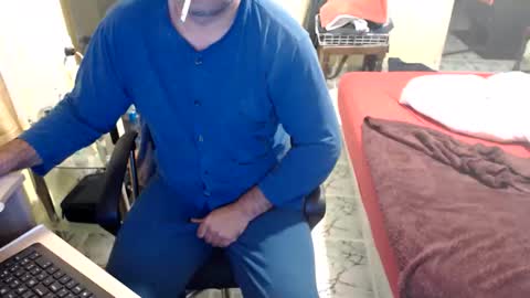 Snapshot of badbulgaro chatting on November 2025 04:58:02 AM badbulgaro online show from November 2025 04:58:02 AM