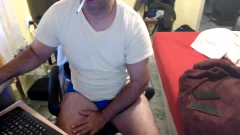 Snapshot of badbulgaro chatting on November 2025 05:52:01 AM badbulgaro online show from November 2025 05:52:01 AM