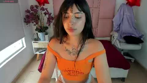 Snapshot of baddest_cat chatting on June 2026 04:05:01 PM baddestcat online show from June 2026 04:05:01 PM