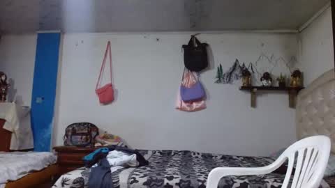 baddie_girl_xxx online show from February 2025 10:42:01 PM