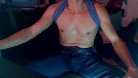 Mexican livin Off the Wall online show from February 2025 06:14:02 AM