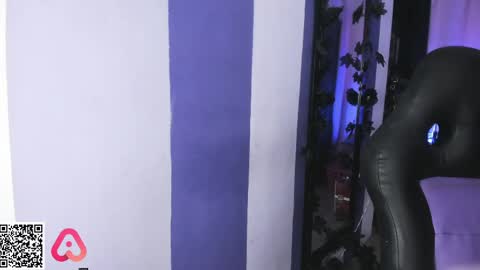        Please help me to reach 100 thumbs up online show from April 2026 04:59:02 PM