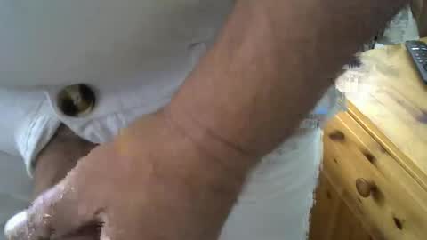 badlad10 online show from April 2026 05:28:01 PM