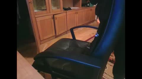 bady_jesus online show from October 2025 07:56:01 PM