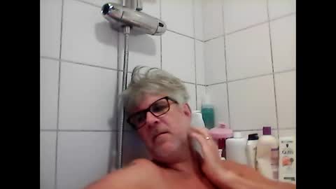 baggelina75 online show from January 2025 06:47:01 PM