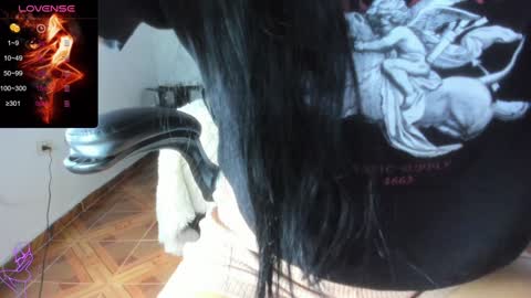 IM BAILEY online show from January 2025 03:26:01 AM