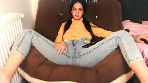 Snapshot of balleyfire chatting on October 2025 09:33:01 PM Amy online show from October 2025 09:33:01 PM