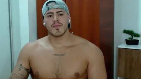 Andres -  online show from February 2025 05:00:01 AM