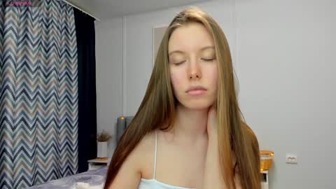 Kira online show from January 2025 02:54:01 AM