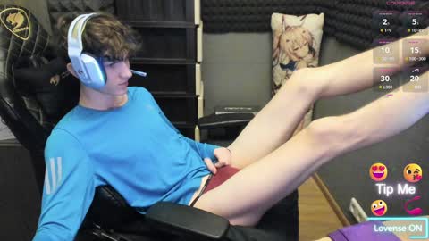 Snapshot of bambelbye chatting on December 2024 10:55:02 PM Gaz online show from December 2024 10:55:02 PM