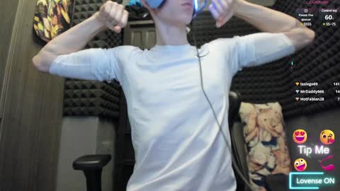 Snapshot of bambelbye chatting on December 2024 03:07:02 AM Gaz online show from December 2024 03:07:02 AM