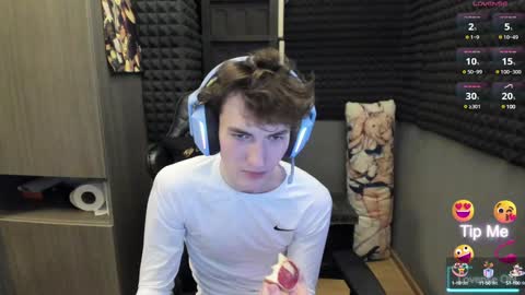 Snapshot of bambelbye chatting on December 2024 02:15:01 PM Gaz online show from December 2024 02:15:01 PM