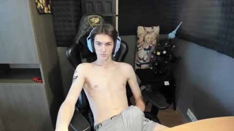 Snapshot of bambelbye chatting on January 2025 12:01:02 PM Gaz online show from January 2025 12:01:02 PM