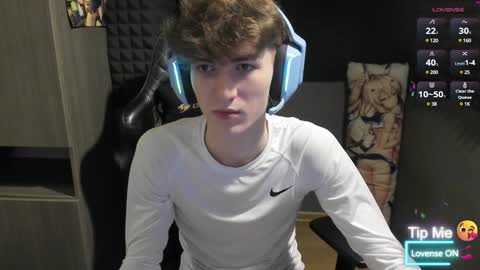 Snapshot of bambelbye chatting on January 2025 11:46:01 PM Gaz online show from January 2025 11:46:01 PM