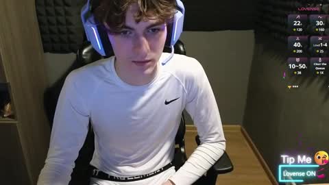 Snapshot of bambelbye chatting on February 2025 08:51:02 PM Gaz online show from February 2025 08:51:02 PM