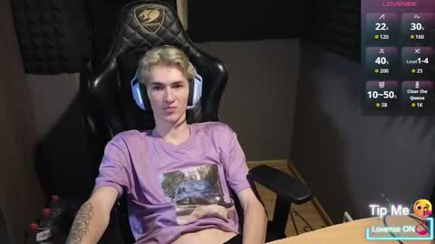 Snapshot of bambelbye chatting on November 2025 10:01:01 PM Gaz online show from November 2025 10:01:01 PM