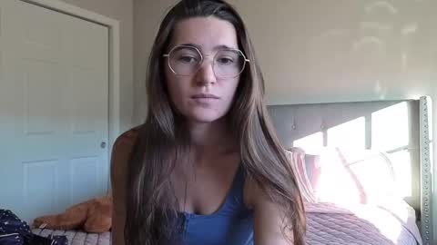 bambifarrina online show from November 2025 09:15:01 PM