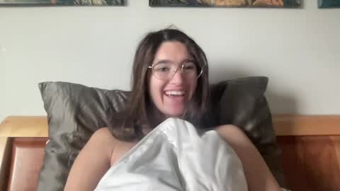 bambifarrina online show from May 2026 02:58:02 PM