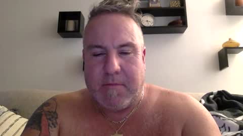 banana5289 online show from February 2025 08:24:01 PM