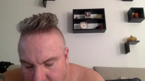 banana5289 online show from February 2025 08:18:01 PM