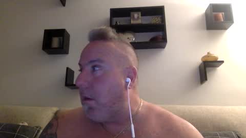 Snapshot of banana5289 chatting on April 2026 11:23:01 AM banana5289 online show from April 2026 11:23:01 AM