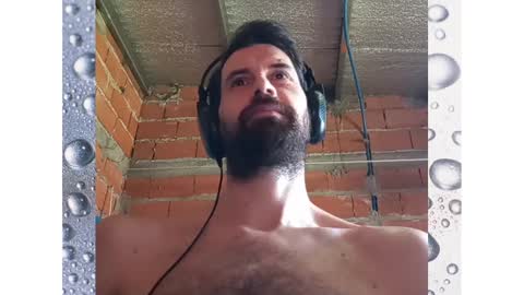 Ezequiel online show from January 2025 04:32:02 PM