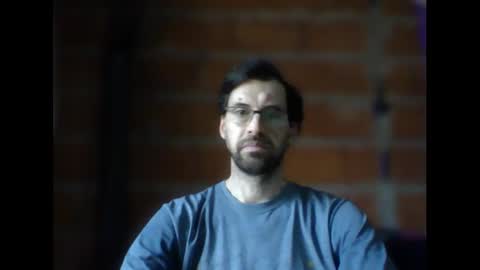 Ezequiel online show from September 2025 05:03:01 PM