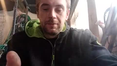 bananek online show from January 2026 11:05:01 AM