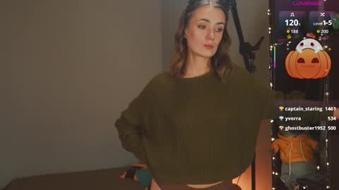 Ellen and  online show from October 2025 05:02:02 PM