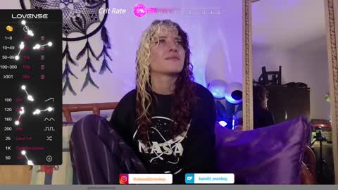 V E R O N I C A online show from December 2024 07:21:01 AM