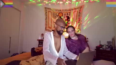 Bando Husbando online show from December 2024 01:32:02 AM