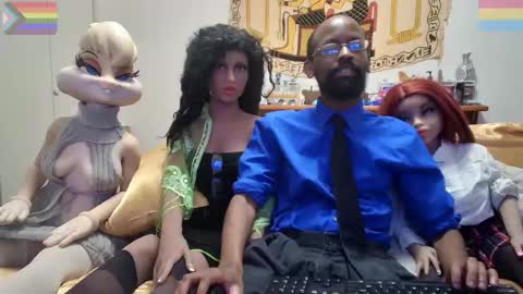 Bando Husbando online show from November 2025 03:01:02 AM