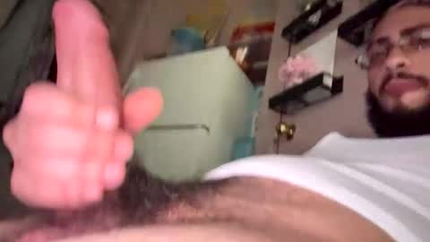 bandzz2333 online show from April 2026 08:31:01 PM