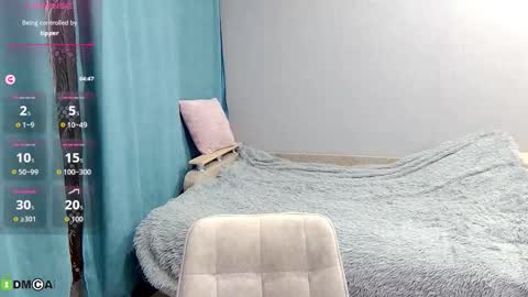 Emma online show from October 2025 09:02:01 PM