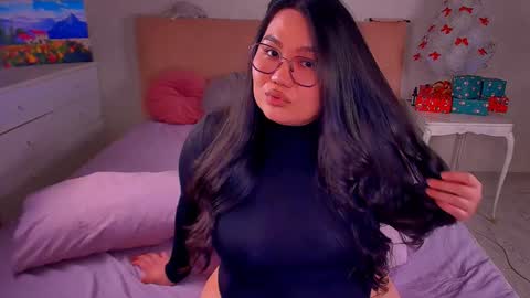 Barbie Kim online show from January 2025 04:04:01 AM