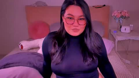 Barbie Kim online show from March 2025 02:39:02 AM