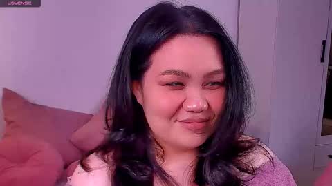 Barbie Kim online show from November 2025 06:41:02 PM