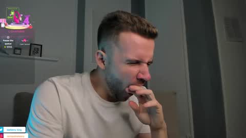 ENRIQUE online show from November 2025 06:16:02 AM