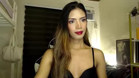 Snapshot of barbie_alawi chatting on September 2025 05:47:02 PM I am Barbie online show from September 2025 05:47:02 PM