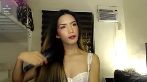 Snapshot of barbie_alawi chatting on September 2025 04:29:02 PM I am Barbie online show from September 2025 04:29:02 PM